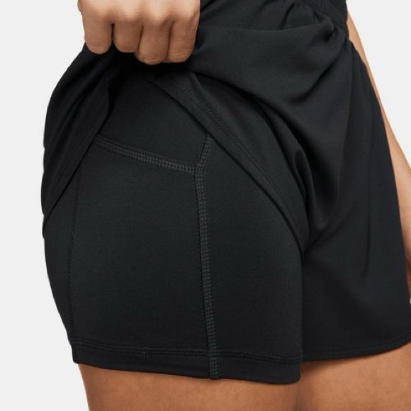 Nike Women's One Dri-FIT® High Waist 3" 2-in-1 Short EUC - Picture 3 of 6